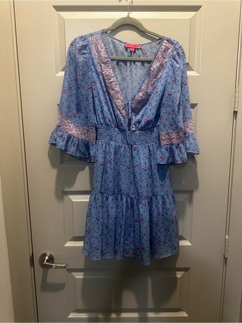 Betsey Johnson Pink Size & Fit Chart